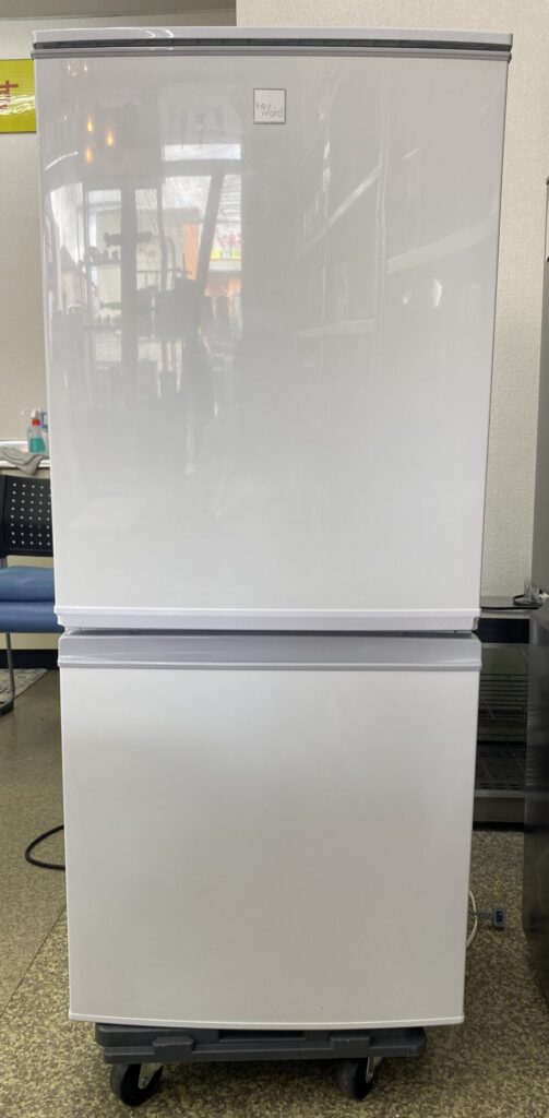 SHARP シャープ 冷蔵庫 SJ-14E7-KW 2020年製 137L - キッチン家電